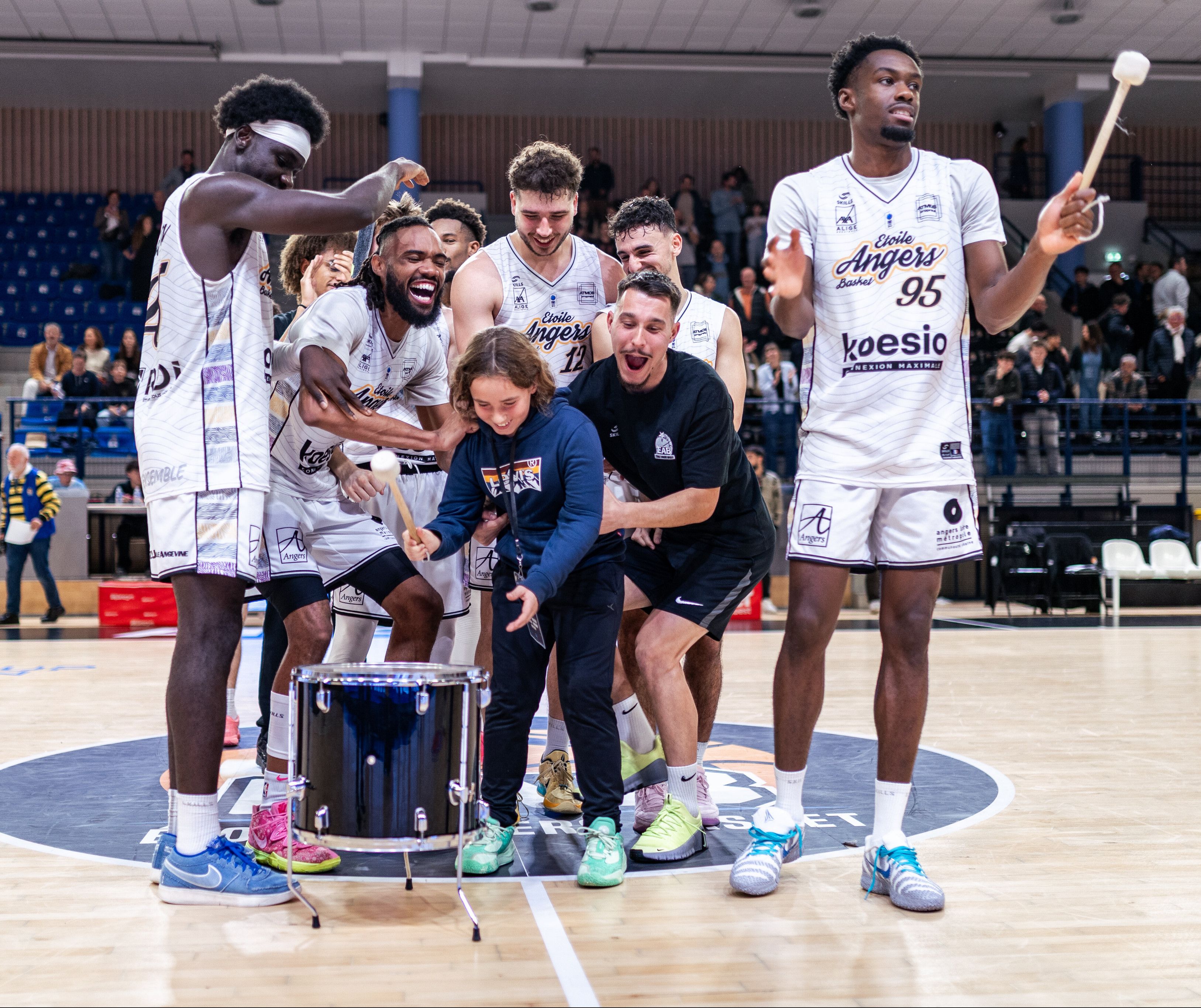 blockValue.e431d9df-584e-4bc0-978c-913938296625.cols.0.ifImage.0.image_alt